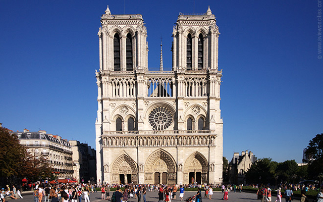 Most Instagrammed Tourist Attractions Around The World - Notre Dame