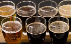 Learn how to throw a beer-tasting party (Photo: urbanlight/Shutterstock)