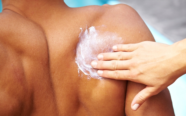 Above: What to know about sunscreen (Photo: Robert Kneschke)