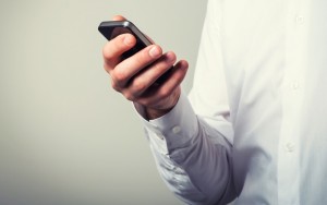 Is texting helping or hurting your relationship? (Photo: Champion studio/Shutterstock)