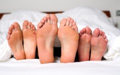 3nder: A new hookup app to facilitate threesomes (Photo: Charlie Bard/Shutterstock)