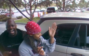 Will and Monifa Sims sing impromptu karaoke on The Tonight Show (Screencap: YouTube)