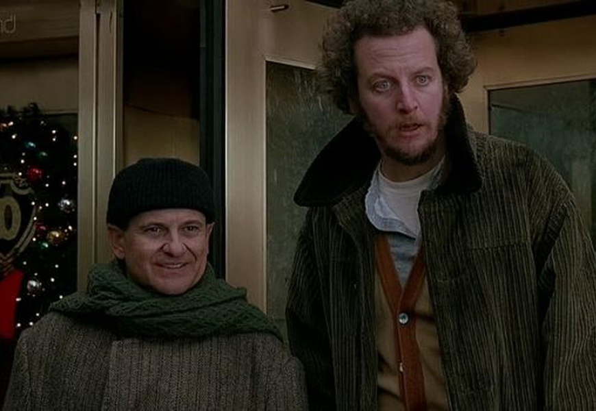 30 Facts About Home Alone On Its 30th Anniversary - The Wet Bandits.