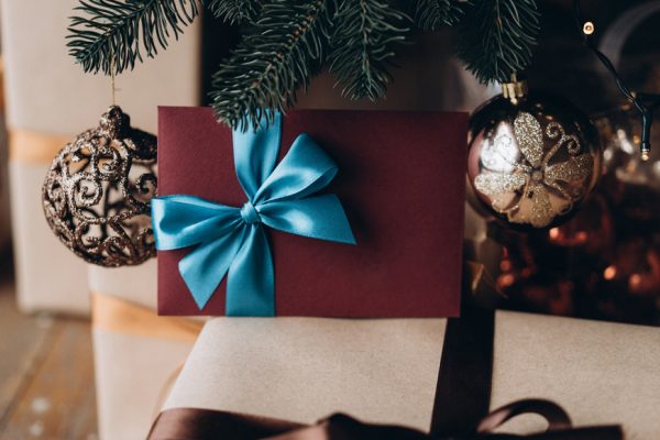 Gift Guide 2020: The Ultimate Holiday Gift Guide For Everyone On Your List